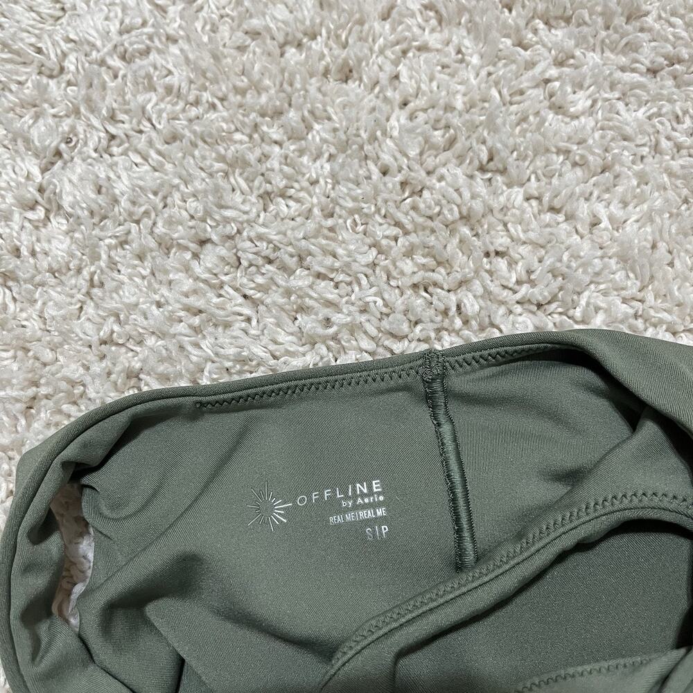 Offline by Aerie Size Small Green Real Me Square Neck Twist Detail Sports Bra - Picture 4 of 4